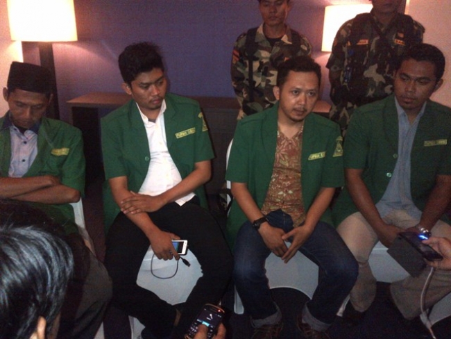 Pengurus GP Ansor saat jupa pers di acara Diskusi Publik KAHMI di hotel Allium Jalan Benteng Betawi Kota Tangerang, Sabtu (17/1).