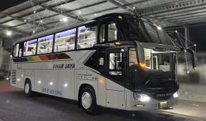 unit bus terbaru dari PO Sinar Jaya yang semakin elegan  (Instagram @tentrembusofficial)