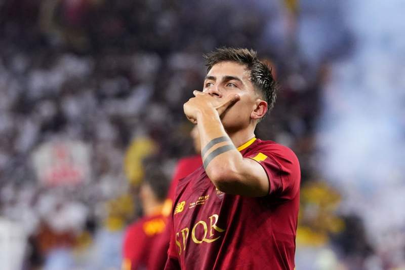 Paulo Dybala Tegaskan Bertahan di AS Roma