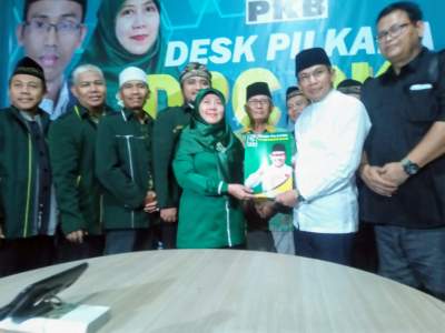 Dudung E Diredja saat mendaftar Bawalkot di Partai PKB Tangsel