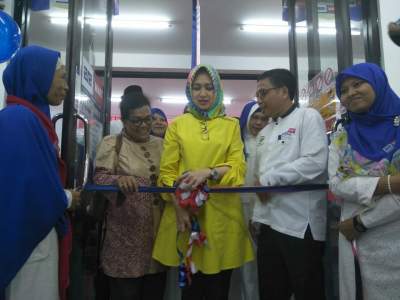 Walikota Airin Hadiri Opening 212 Mart di Pamulang