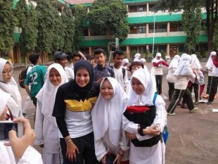 Kedubes Australia Kembangkan Potensi Sepakbola Wanita Di Sekolah