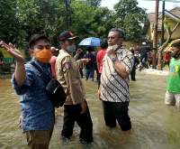 Musibah Longsor, Walkot Tangsel Perintahkan Dinas Terkait untuk Segera Tangani