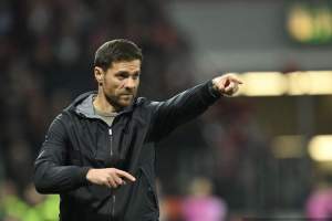 Reiner Calmund Sarankan Xabi Alonso Tidak Buru-buru Terima Tawaran Melatih Liverpool