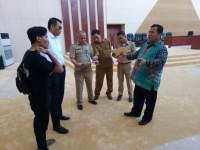 Ketua DPRD Kota Tangsel dan Wakilnya saat sidak Gedung dewan.