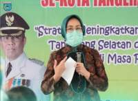 Airin Ajak TBM Lakukan Inovasi Tingkatkan Minat Baca disaat Pandemi