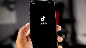 TikTok Uji Coba Fitur Unggah Video 60 Menit, YouTube Gemetar