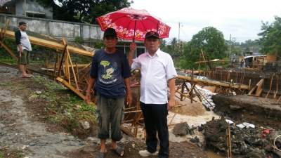 Pembangunan jembatan Pesona Serpong, Setu Kota Tangsel.