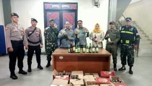 Upaya Penegakan Perda, Satpol PP Kota Tangerang Amankan 246 Botol Miras