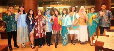 Batik Fashion Lunch di Hotel Santika Premiere Bintaro