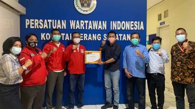 HUT PSI KE-7, PSI Tangsel Silaturahmi ke PWI Tangsel