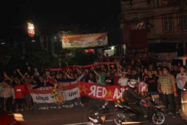 Tiga Komunitas Jadi Satu Demi MU