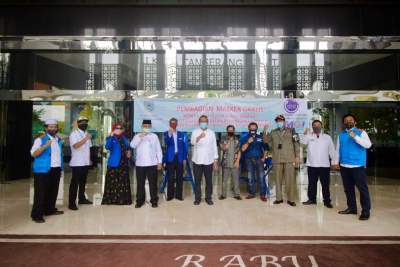 APIKI Beri Bantuan Masker Ke Pemkot Tangsel