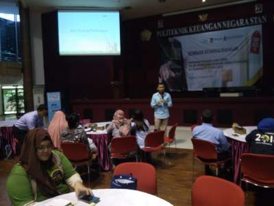 Suasana seminar pajak di STAN.