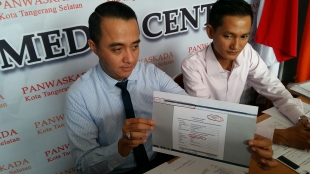 Gunakan Email Pemerintahan, Tim Arsid-Alvier Laporkan Airin Ke Panwaskada Tangsel.