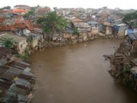 Walikota Bogor  Bingung Tata Warga Bantaran Sungai