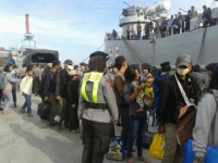 Eks Gafatar dari Kalimantan Barat saat di pulangkan ke daerah asalnya masing-masing termasuk Eks Gafatar asal dari Kota Tangsel. (dok DT)