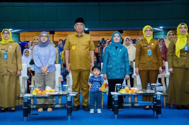 Jaga Anak dari Polio, Benyamin Ingatkan Orang Tua Terkait Imunisasi di Hari Anak