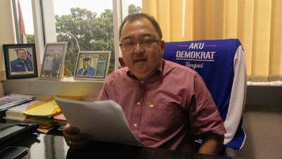 Ketua Fraksi Demokrat DPRD Tangsel, Rizki Jonis.