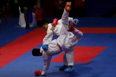 Gasak Sumbar di Final, Karateka Bali Raih Medali Emas Kumite -60 Kg Putra