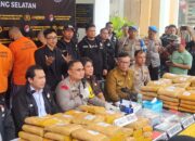 Polres Tangsel Ungkap 1 Orang Pengedar Bikin 102 Keping Kue Kukis Ganja