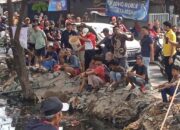 Tebar 2 Ton Ikan Lele di Sepanjang Kali SiponSachrudin: Agar Masyarakat Sadar Jaga Kebersihan