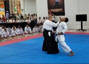 Unjuk Kemampuan Tertinggi, Pendiri dan Guru Besar Gabdika Shito Ryu Kai Tampil Memukau di Kejurnas 2024