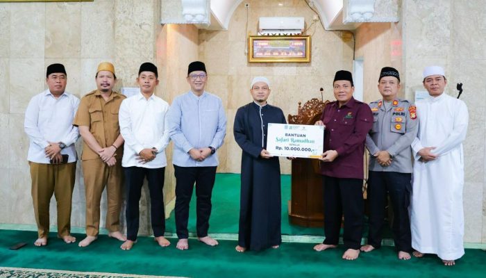 Safari Ramadan, Sekda Bambang Ajak Masyarakat Bersinergi Bangun Tangsel